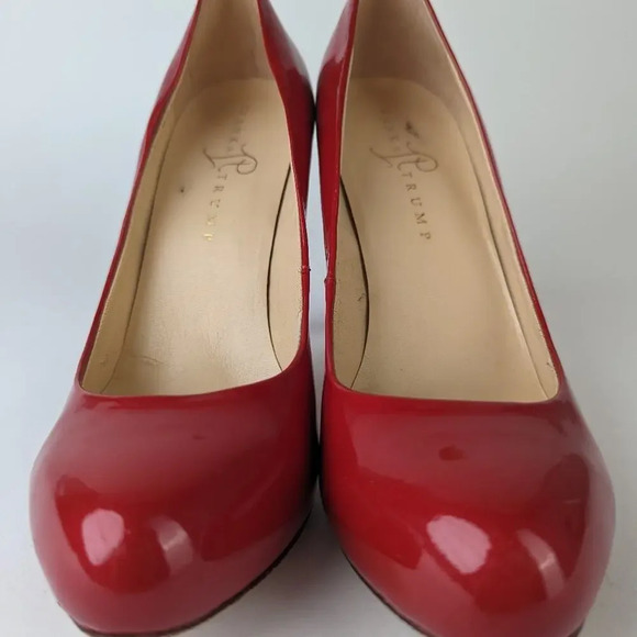 Ivanka Trump Kimo Patent Leather Platform Pump 8.5 - Picture 6 of 8